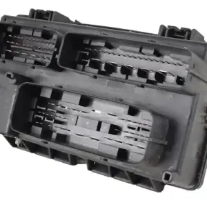 Kup online SKRZYNKA BEZPIECZNIKÓW OPEL CORSA D 13217392